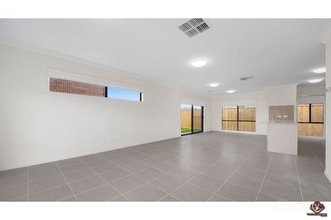Property photo of 11 Peters Way Williams Landing VIC 3027