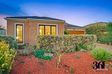 Property photo of 44 Azure Drive Tarneit VIC 3029