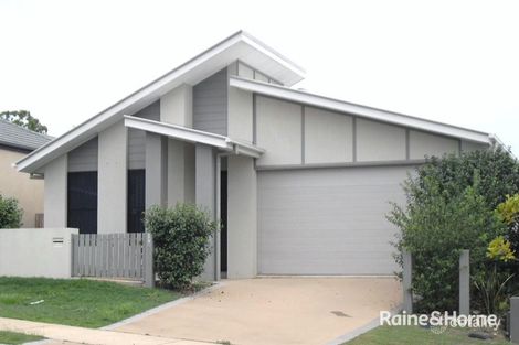 270 Lakeside Ave, Springfield Lakes, QLD 4300