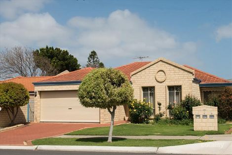 1/155 Brighton Rd, Scarborough, WA 6019