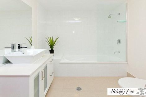 Property photo of 1/27 Steele Street Holland Park QLD 4121