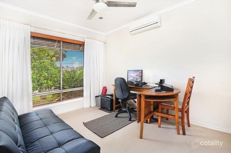 Property photo of 21 Saint Lucia Crescent Parrearra QLD 4575