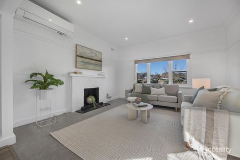Property photo of 6 Carpenter Street Kangaroo Flat VIC 3555
