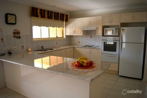 Property photo of 17 Elanora Parade Basin View NSW 2540