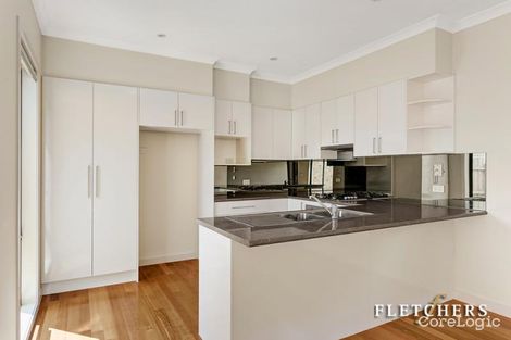 Property photo of 2 Meredith Close Mooroolbark VIC 3138