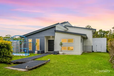 8 Crystal Ct, Ocean View, QLD 4521