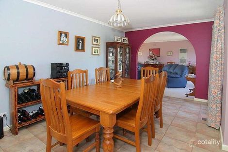 Property photo of 71 Kumala Road Bayswater VIC 3153