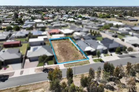 25 Derry Pde, Horsham, VIC 3400