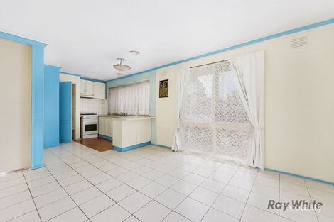 Property photo of 16 Wintersun Drive Albanvale VIC 3021