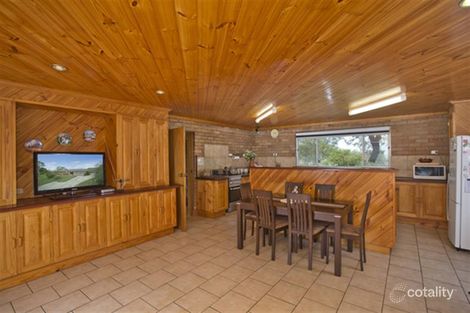 Property photo of 16 Beacon Hill Road Windella NSW 2320