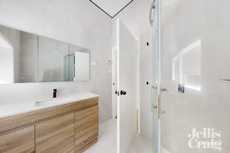 Property photo of 6 Creswick Grove McKinnon VIC 3204