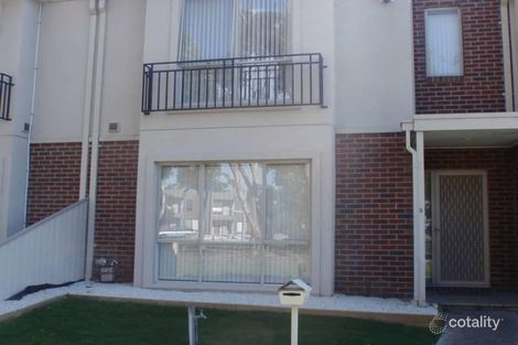Property photo of 3 Wildflower Lane Cairnlea VIC 3023