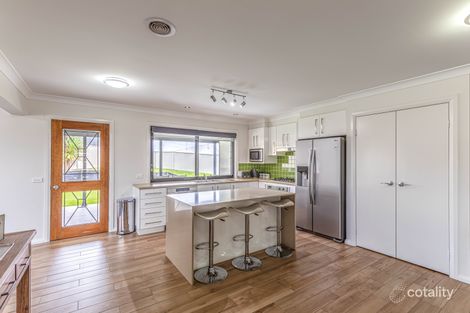 Property photo of 6 Jade Close Kelso NSW 2795