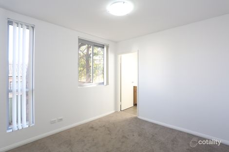Property photo of 9/14-18 Peggy Street Mays Hill NSW 2145