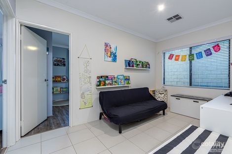 Property photo of 1 Caravel Approach Jindalee WA 6036