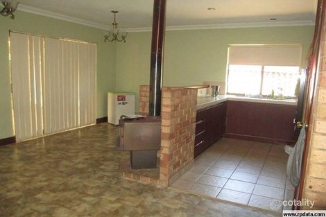 Property photo of 193 Blackadder Road Swan View WA 6056