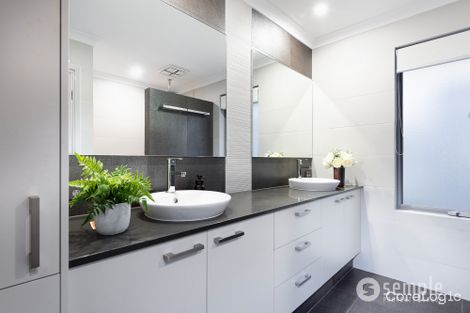 Property photo of 9 Soundview Rise Yangebup WA 6164