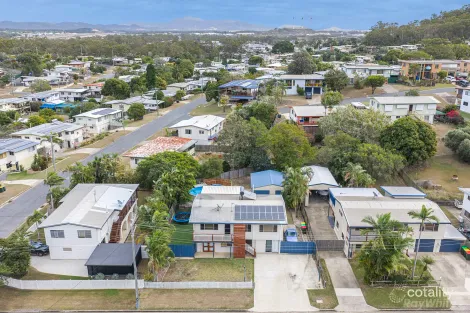 Property photo of 10 Poppel Street Kin Kora QLD 4680