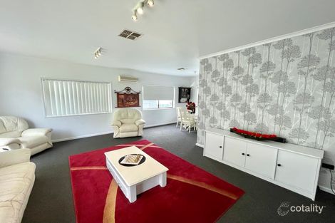 Property photo of 8 Basil Avenue Parkes NSW 2870