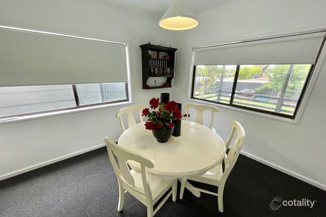 Property photo of 8 Basil Avenue Parkes NSW 2870