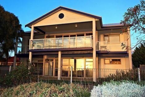 Property photo of 28 Maidencombe Drive Moana SA 5169
