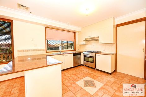 Property photo of 4 Thirroul Circuit Prestons NSW 2170