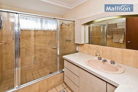 Property photo of 14 Dealy Close Cannington WA 6107