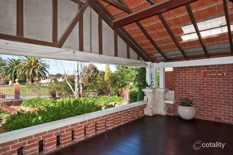 Property photo of 17 Clifton Crescent Mount Lawley WA 6050