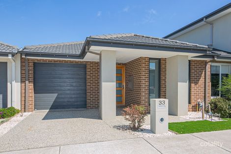 Property photo of 33 Caravan Parade Berwick VIC 3806