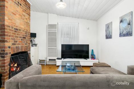 Property photo of 13 Sharp Street Newtown VIC 3220