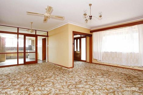 Property photo of 24 Elsie Avenue Seaford VIC 3198