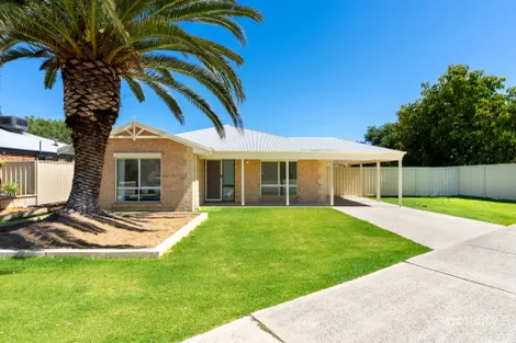 6 Coronata Dr, Warnbro, WA 6169