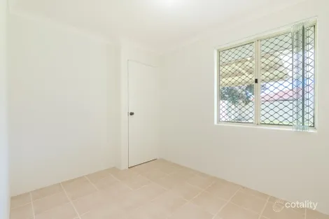 Property photo of 6 Coronata Drive Warnbro WA 6169