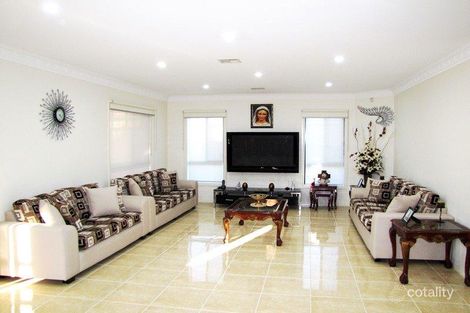 Property photo of 4 The Garlands Craigieburn VIC 3064