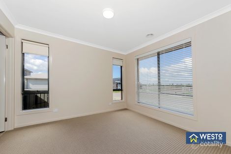 Property photo of 11 Watford Street Werribee VIC 3030