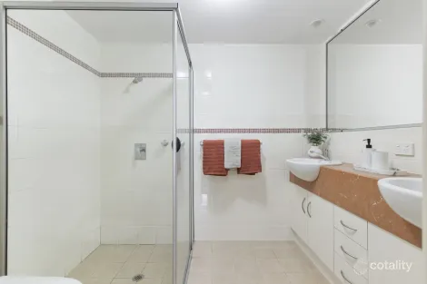 Property photo of 21/12 Promenade Avenue Robina QLD 4226