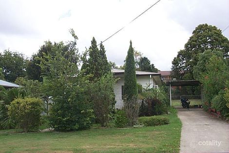 Property photo of 9 Bird Street Bundamba QLD 4304