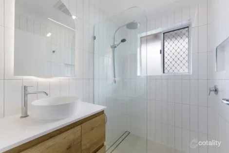 Property photo of 7/7 Derby Street Coorparoo QLD 4151