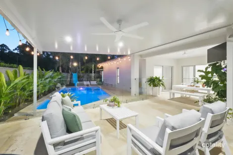 9 Emerson Dr, Bonogin, QLD 4213