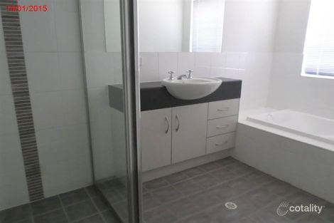 Property photo of 28 Songlark Grove Hewett SA 5118