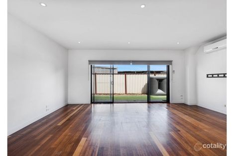 Property photo of 2/82 Bindi Street Glenroy VIC 3046