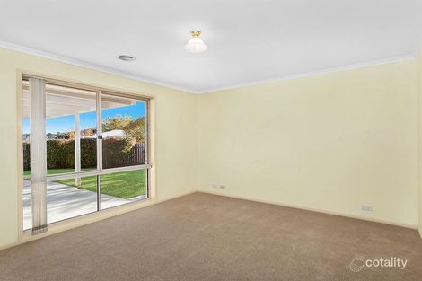 Property photo of 3 Applebox Place Jerrabomberra NSW 2619