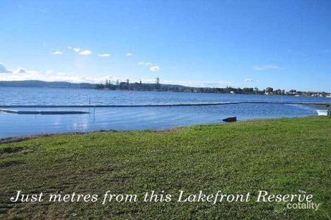 Property photo of 6 Village Bay Close Marks Point NSW 2280