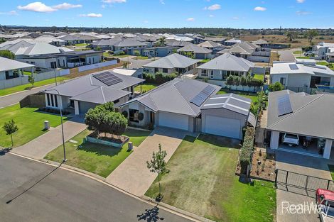 Property photo of 15 Gum Nut Drive Ashfield QLD 4670