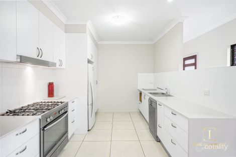 Property photo of 29 City View Crescent Mooroobool QLD 4870