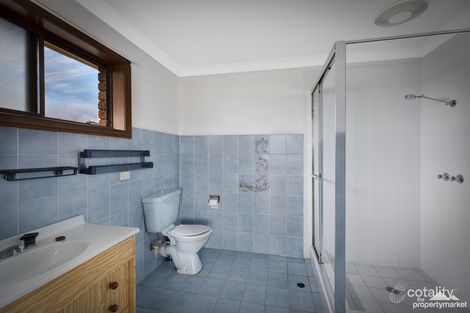 Property photo of 35 Winbin Crescent Gwandalan NSW 2259