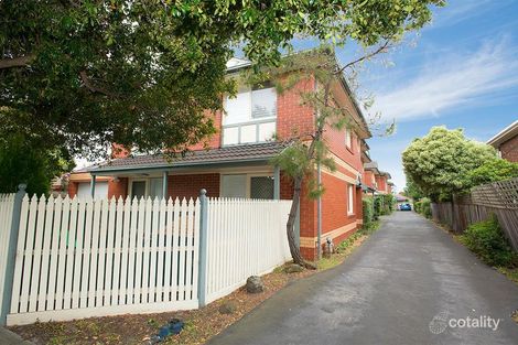 2/20 St Huberts Rd, Carnegie, VIC 3163