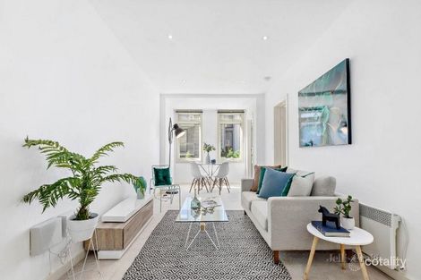 Property photo of 205/445-453 Royal Parade Parkville VIC 3052