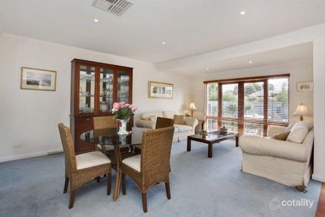Property photo of 13 Pamay Road Mount Waverley VIC 3149