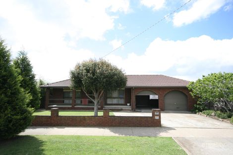 2 Hedgeley Rd, Bell Park, VIC 3215